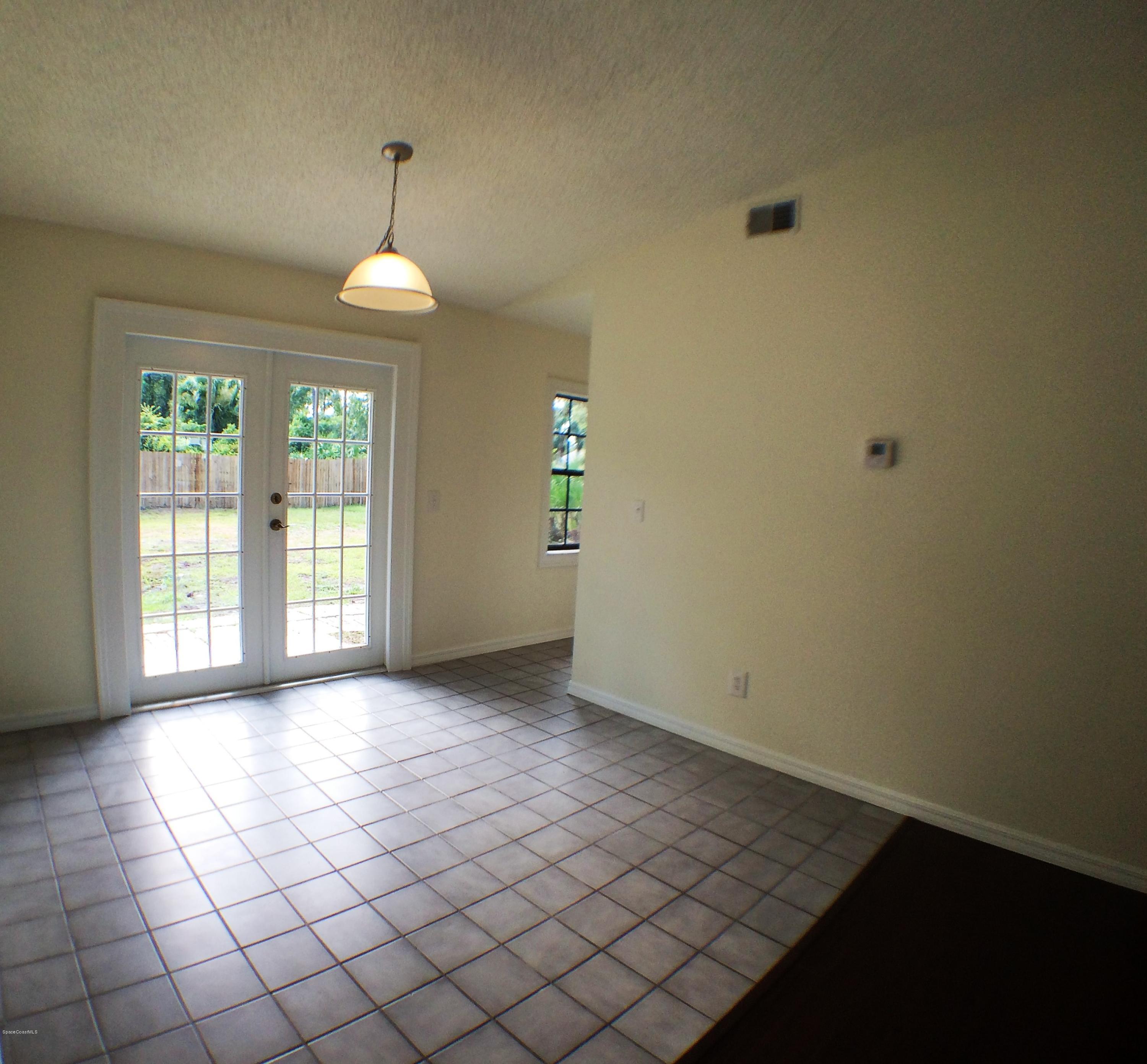 6020 Elgin Road Cocoa, FL 32927 - Photo 3 of 14 IMG_4021