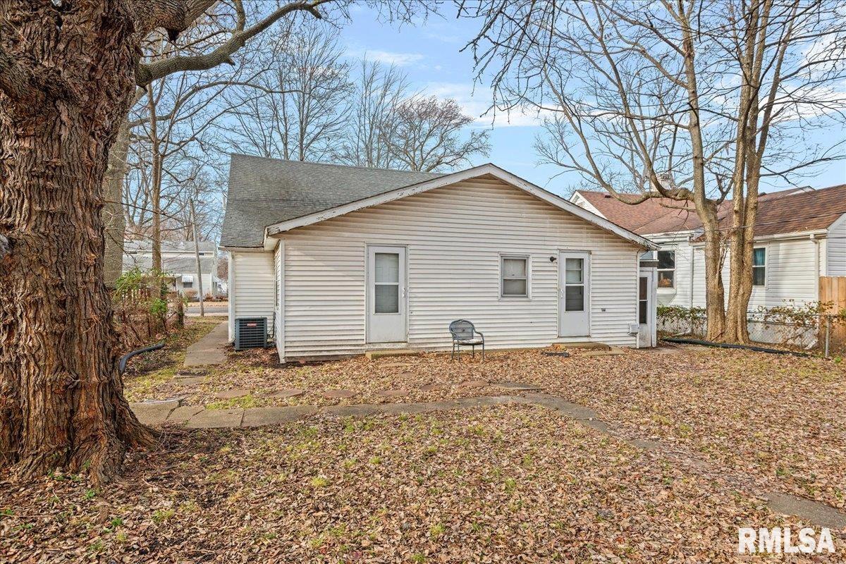 1224 North Rutledge Street Springfield, IL 62702 - Photo 24 of 28