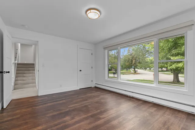 $870,000 | 2180 White Swan Drive, Oshkosh, WI 54901