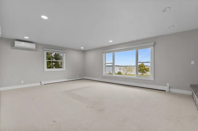 $870,000 | 2180 White Swan Drive, Oshkosh, WI 54901