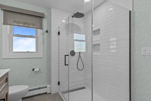 $870,000 | 2180 White Swan Drive, Oshkosh, WI 54901