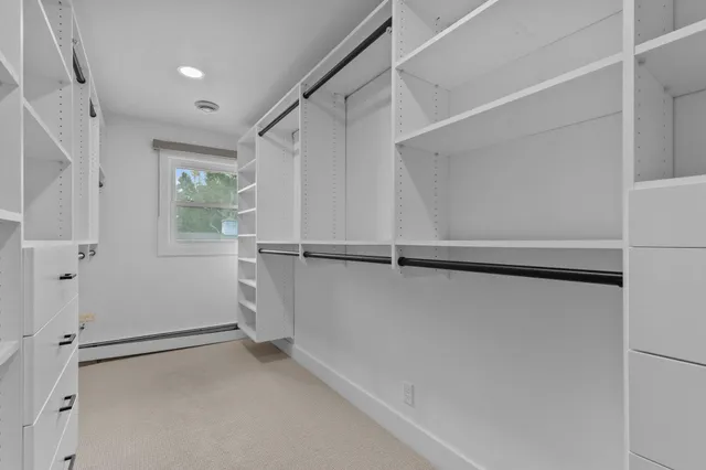 $870,000 | 2180 White Swan Drive, Oshkosh, WI 54901