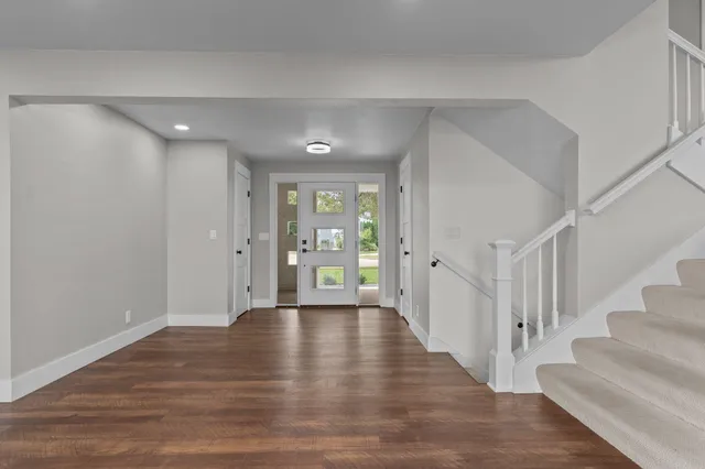 $870,000 | 2180 White Swan Drive, Oshkosh, WI 54901