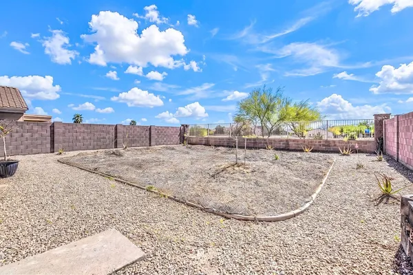 $1,799 | 24347 North Oasis Boulevard, Florence, AZ 85132