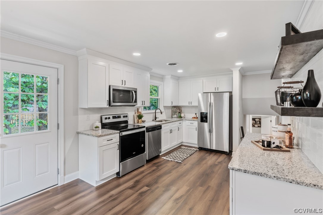 9318 Three Chopt Road Richmond, VA 23229 - Photo 8 of 34 Gallery Image 8
