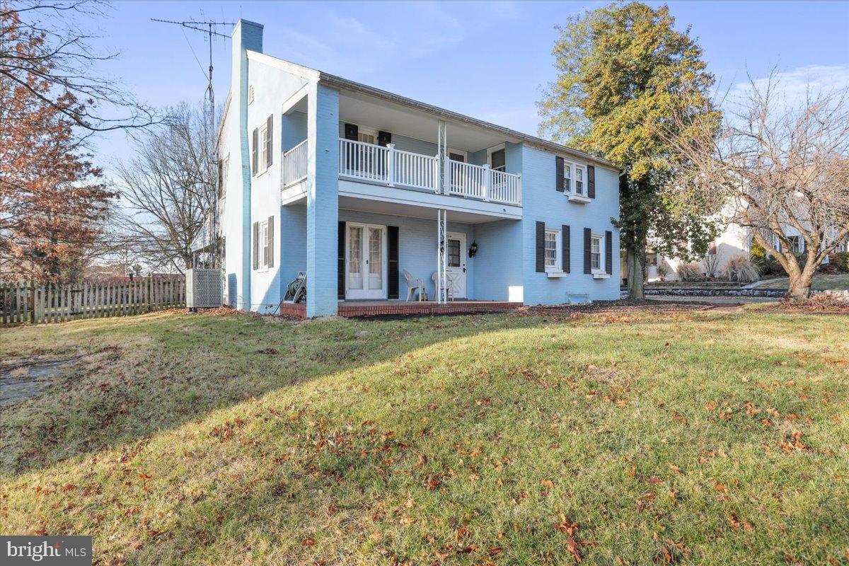 19011 Orchard Terrace Road Hagerstown, MD 21742 - Photo 2 of 41 a front view of house with yard