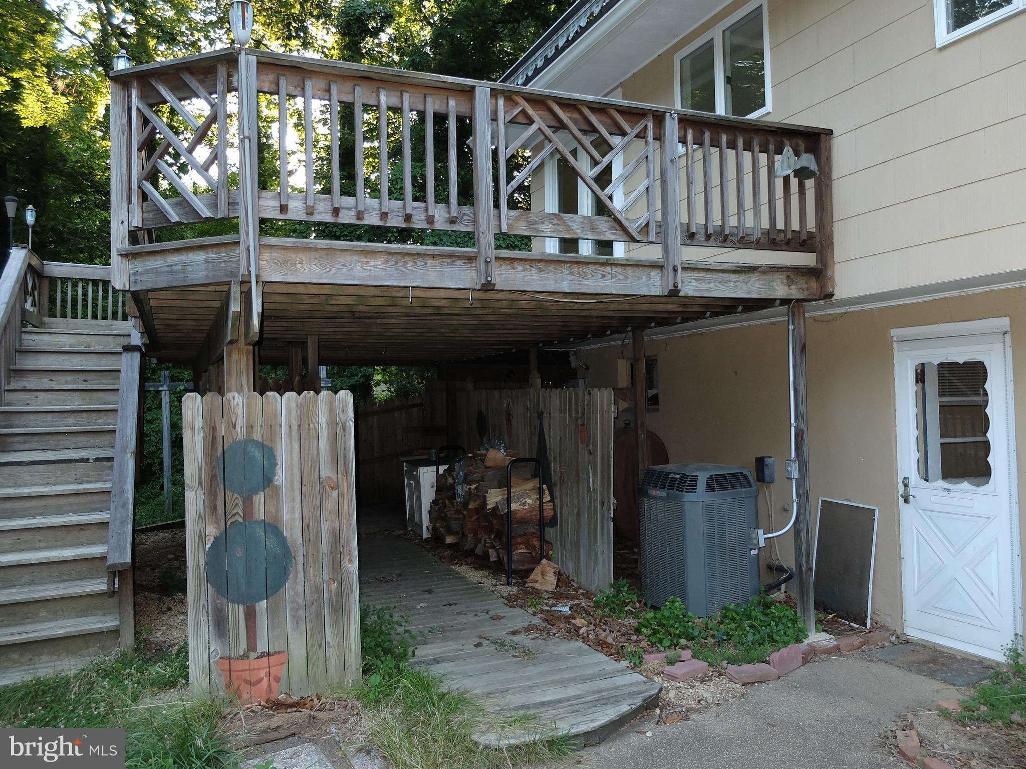 2662 Ogleton Road Annapolis, MD 21403 - Photo 19 of 22 Steps from deck to back yard; lots of storage