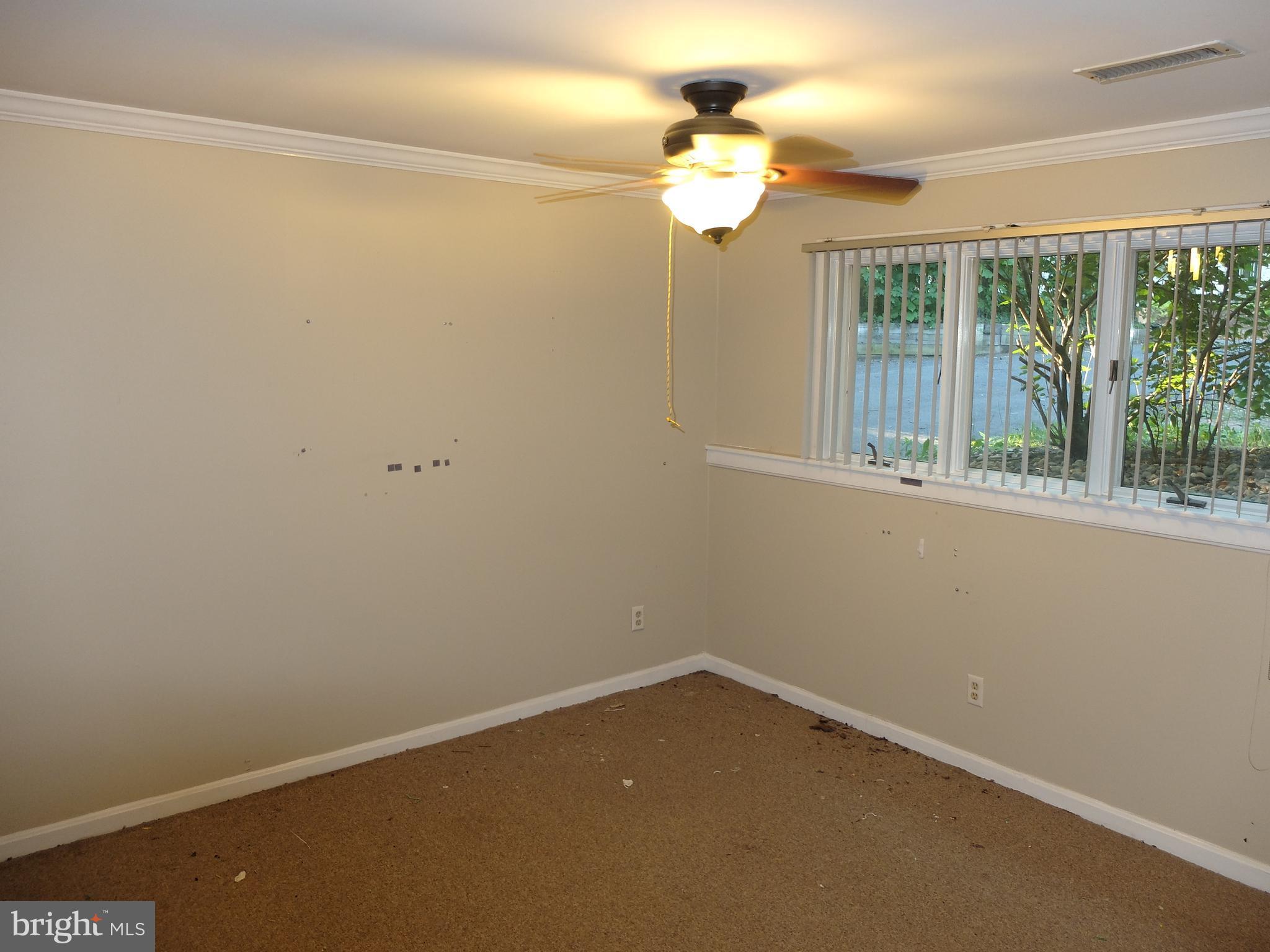 2662 Ogleton Road Annapolis, MD 21403 - Photo 5 of 22 Dining Room
