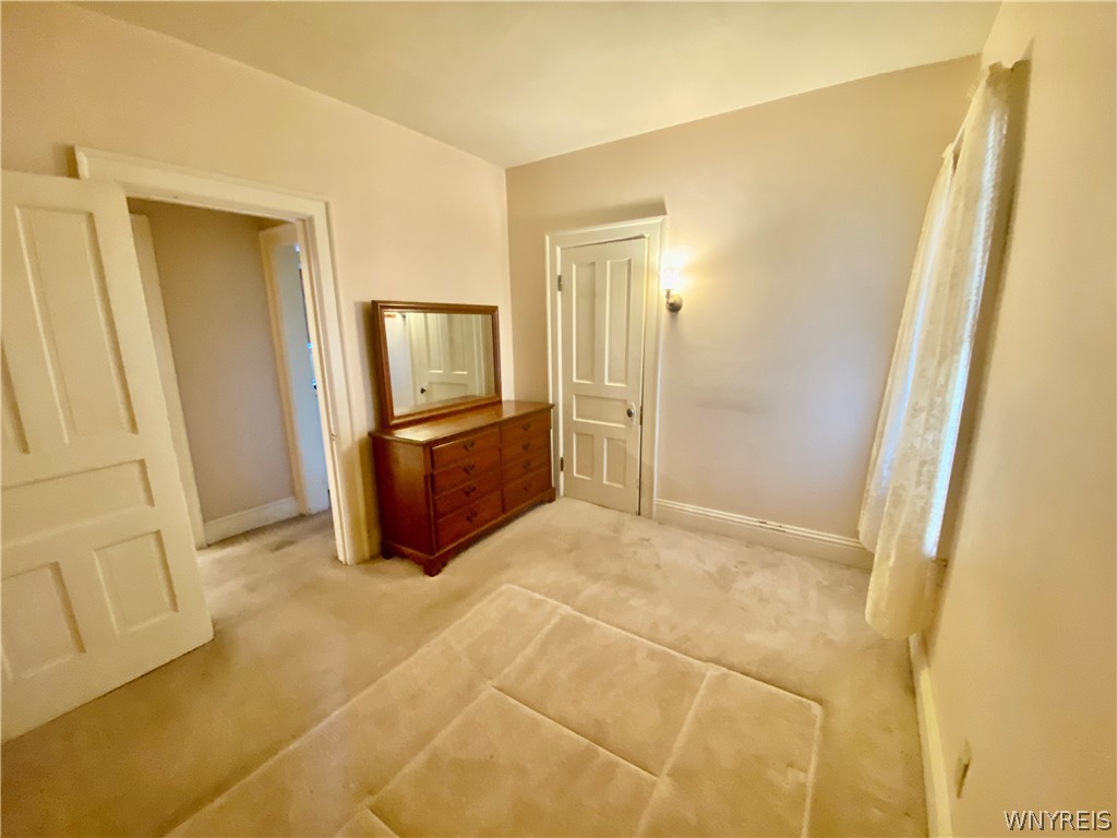 402 Baynes Street Buffalo, NY 14213 - Photo 13 of 37 Lower Apartment: 2nd of 3 bedrooms.