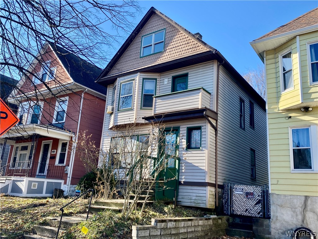 402 Baynes Street Buffalo, NY 14213 - Photo 3 of 37 2nd floor has a bay window in the living room and