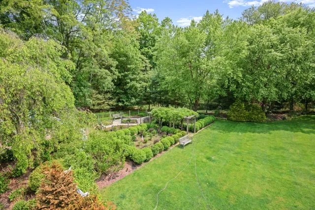 $11,500 | 66 North Avenue, Westport, CT 06880