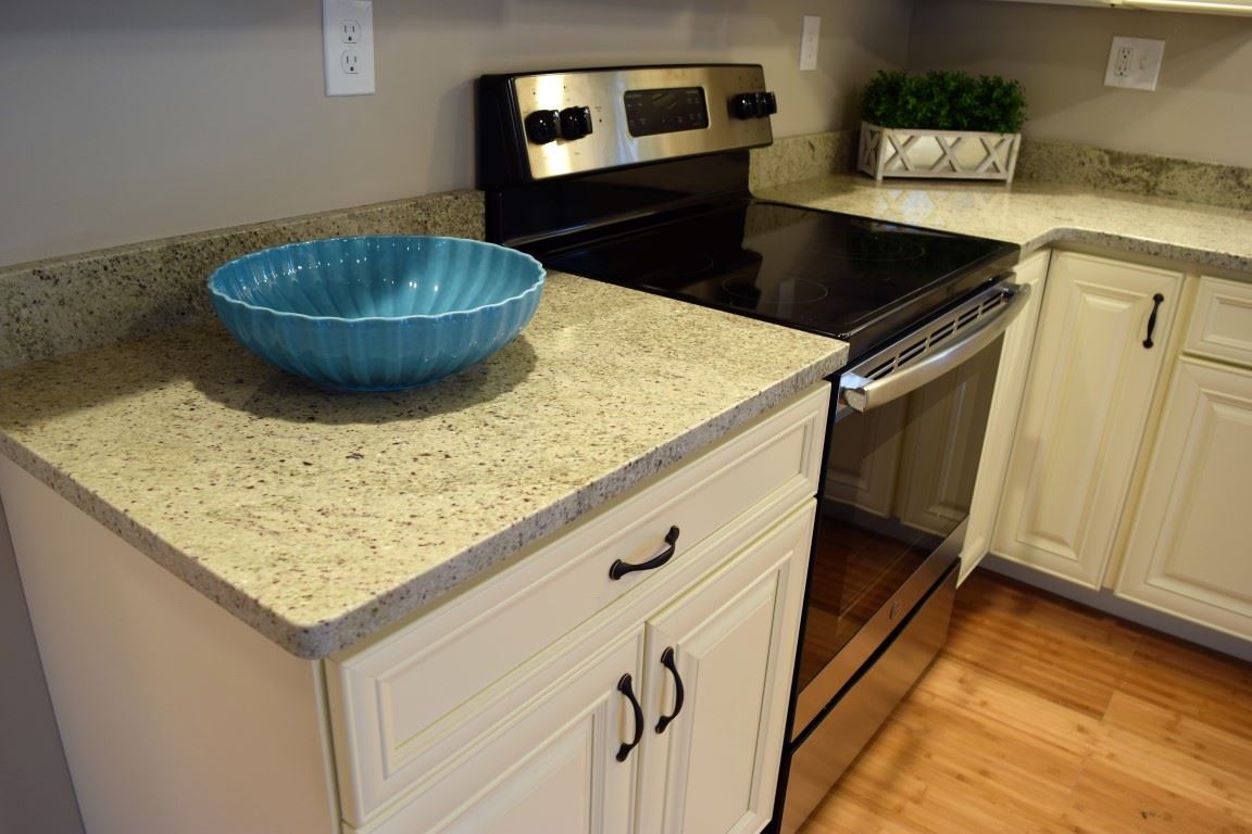 378 Union Road, Unit 11 Belmont, NH 03220 - Photo 5 of 26