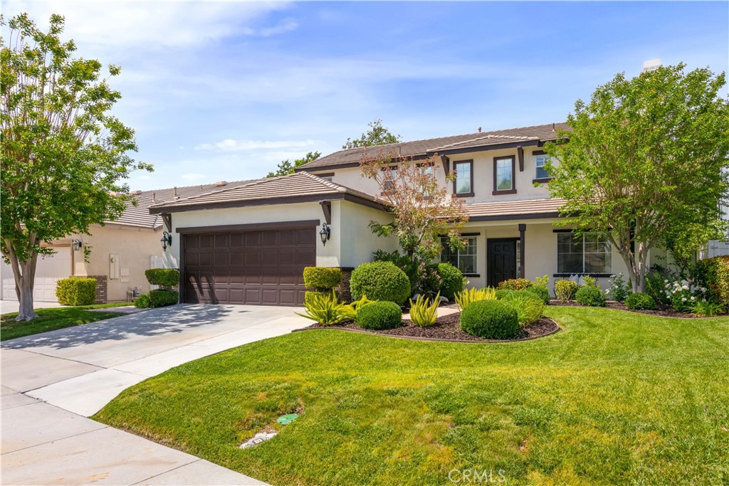 43252 Modena Drive Temecula, CA 92592 - Photo 4 of 48 Cul de Sac