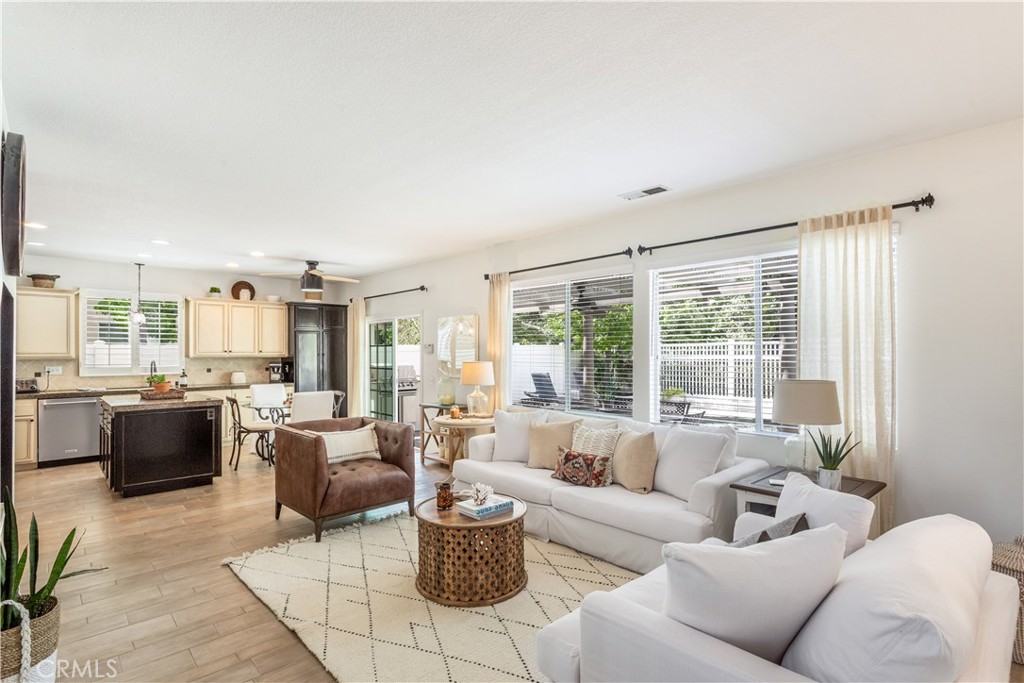43252 Modena Drive Temecula, CA 92592 - Photo 9 of 48 Family Room/Kitchen