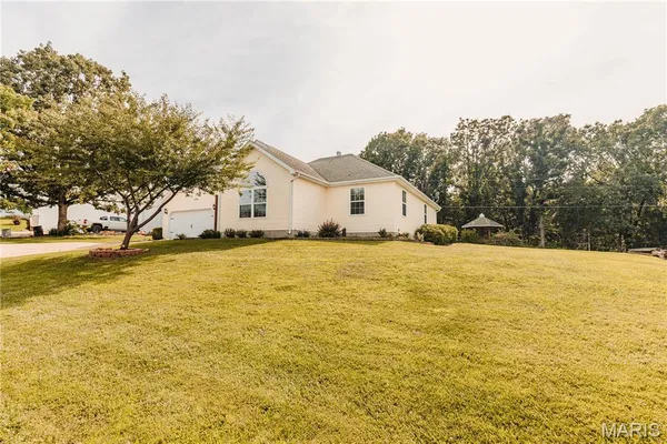 $240,000 | 514 Andrews Avenue, Dixon, MO 65459