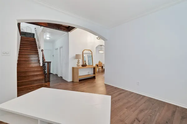 $5,400 | 66 South Longsford Circle, The Woodlands, TX 77382