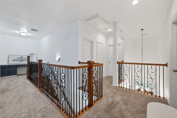 $5,400 | 66 South Longsford Circle, The Woodlands, TX 77382