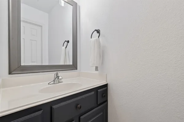 $5,400 | 66 South Longsford Circle, The Woodlands, TX 77382