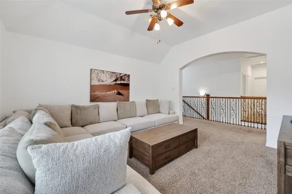 $5,400 | 66 South Longsford Circle, The Woodlands, TX 77382