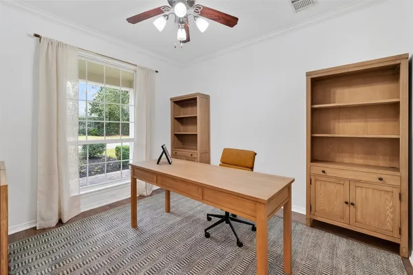 $5,400 | 66 South Longsford Circle, The Woodlands, TX 77382