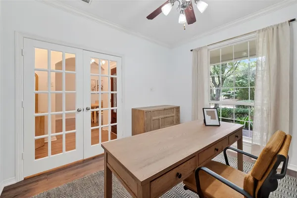 $5,400 | 66 South Longsford Circle, The Woodlands, TX 77382