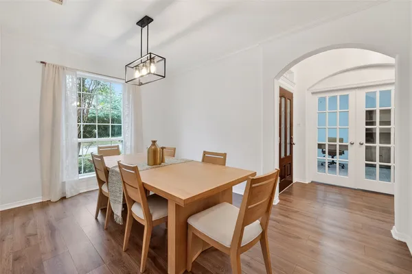 $5,400 | 66 South Longsford Circle, The Woodlands, TX 77382