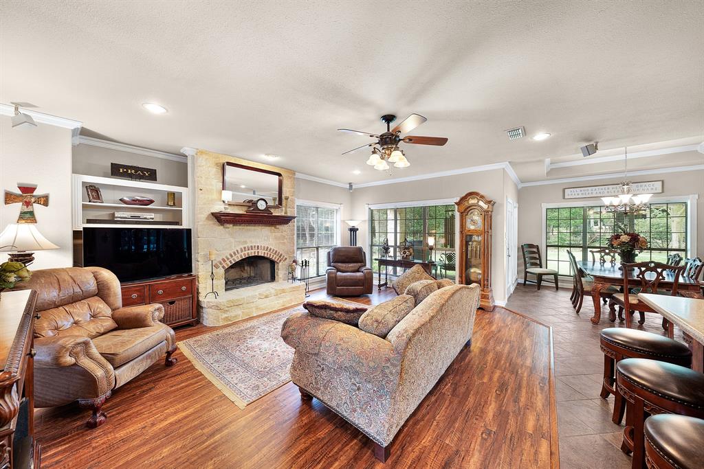 258 County Road 3528 Wills Point, TX 75169 - Photo 7 of 38