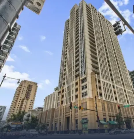 $445,000 | 1400 South Michigan Avenue, Unit 1503, Chicago, IL 60605