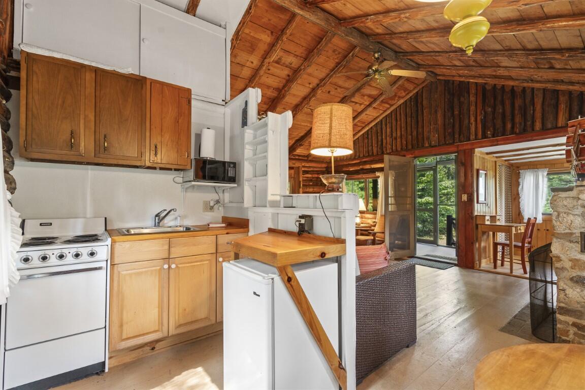 11 Bayberry Road Boothbay Harbor, ME 04538 - Photo 12 of 36 12