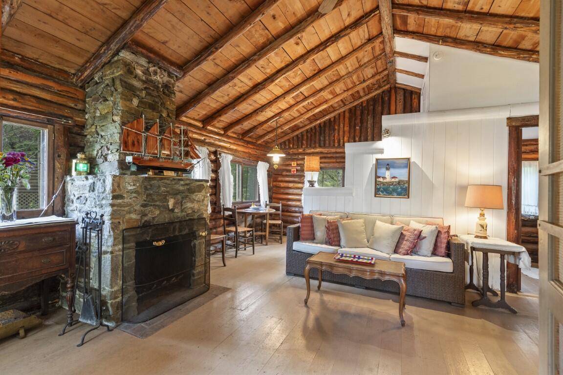 11 Bayberry Road Boothbay Harbor, ME 04538 - Photo 9 of 36 9