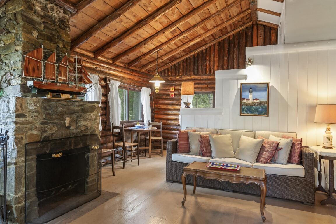 11 Bayberry Road Boothbay Harbor, ME 04538 - Photo 10 of 36 10