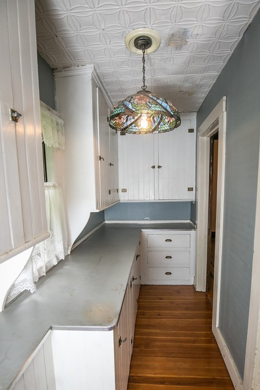 41 Riverview Street Springfield, MA 01108 - Photo 4 of 29