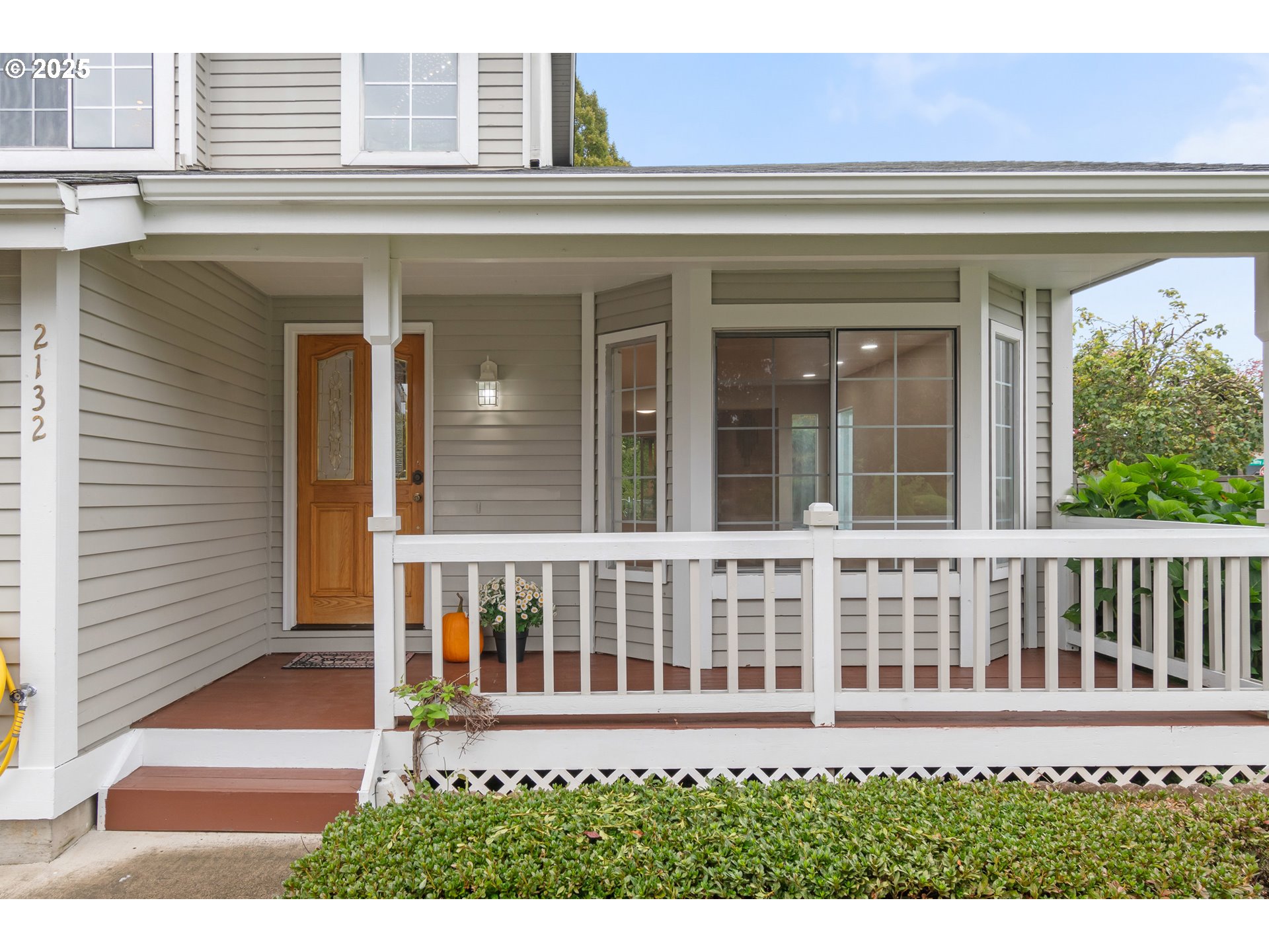 2132 Assumption Street Eugene, OR 97402 - Photo 3 of 39