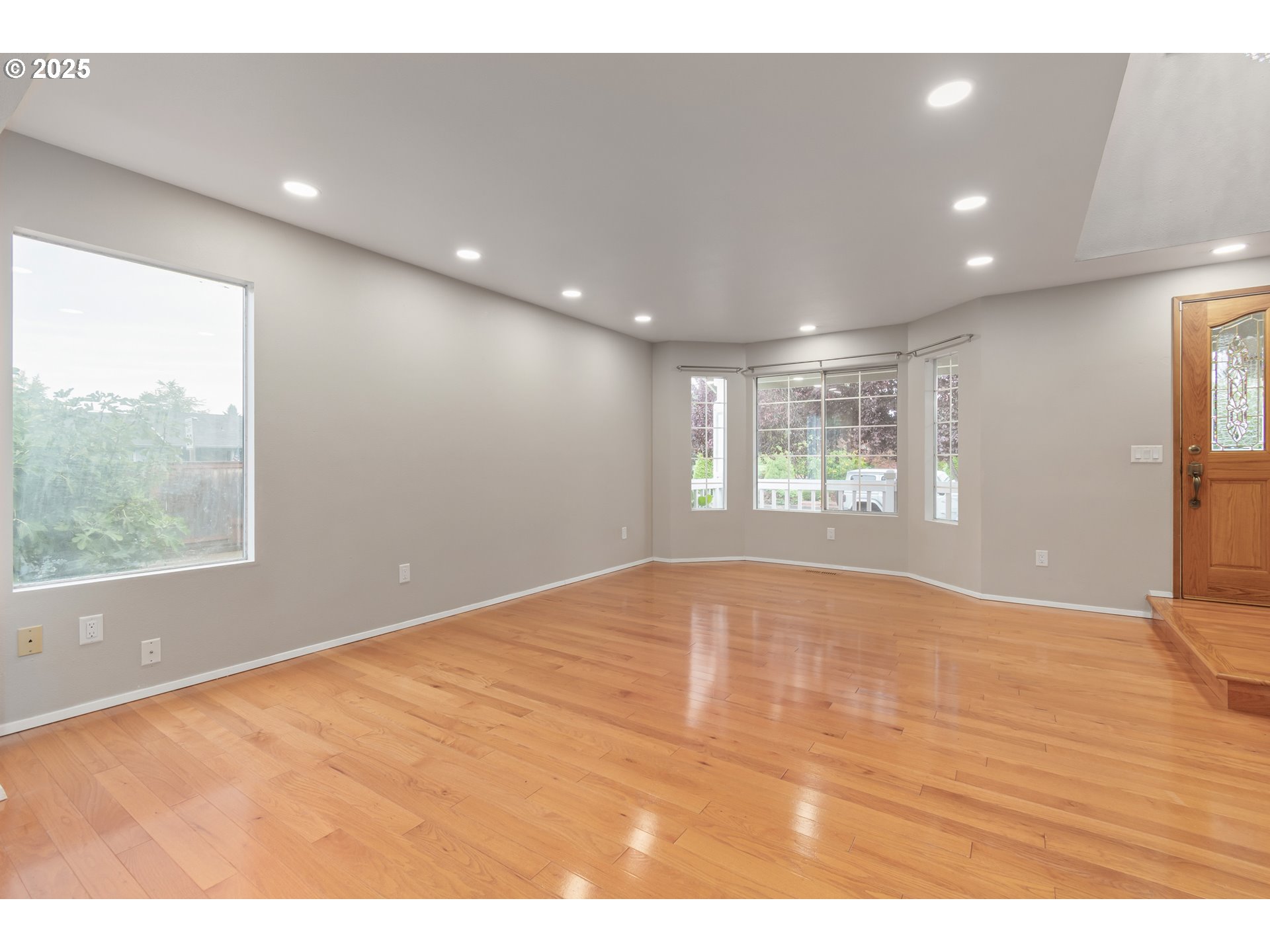 2132 Assumption Street Eugene, OR 97402 - Photo 6 of 39