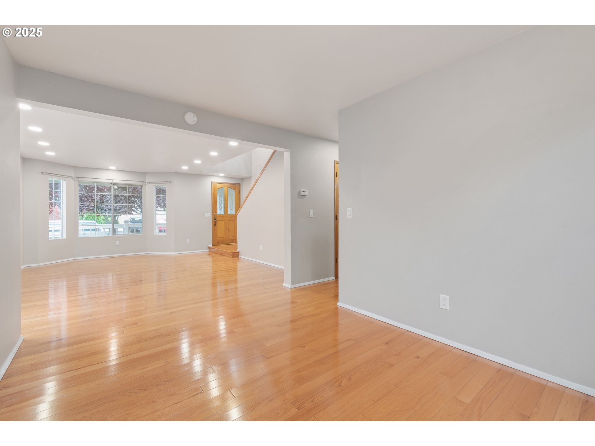 2132 Assumption Street Eugene, OR 97402 - Photo 9 of 39