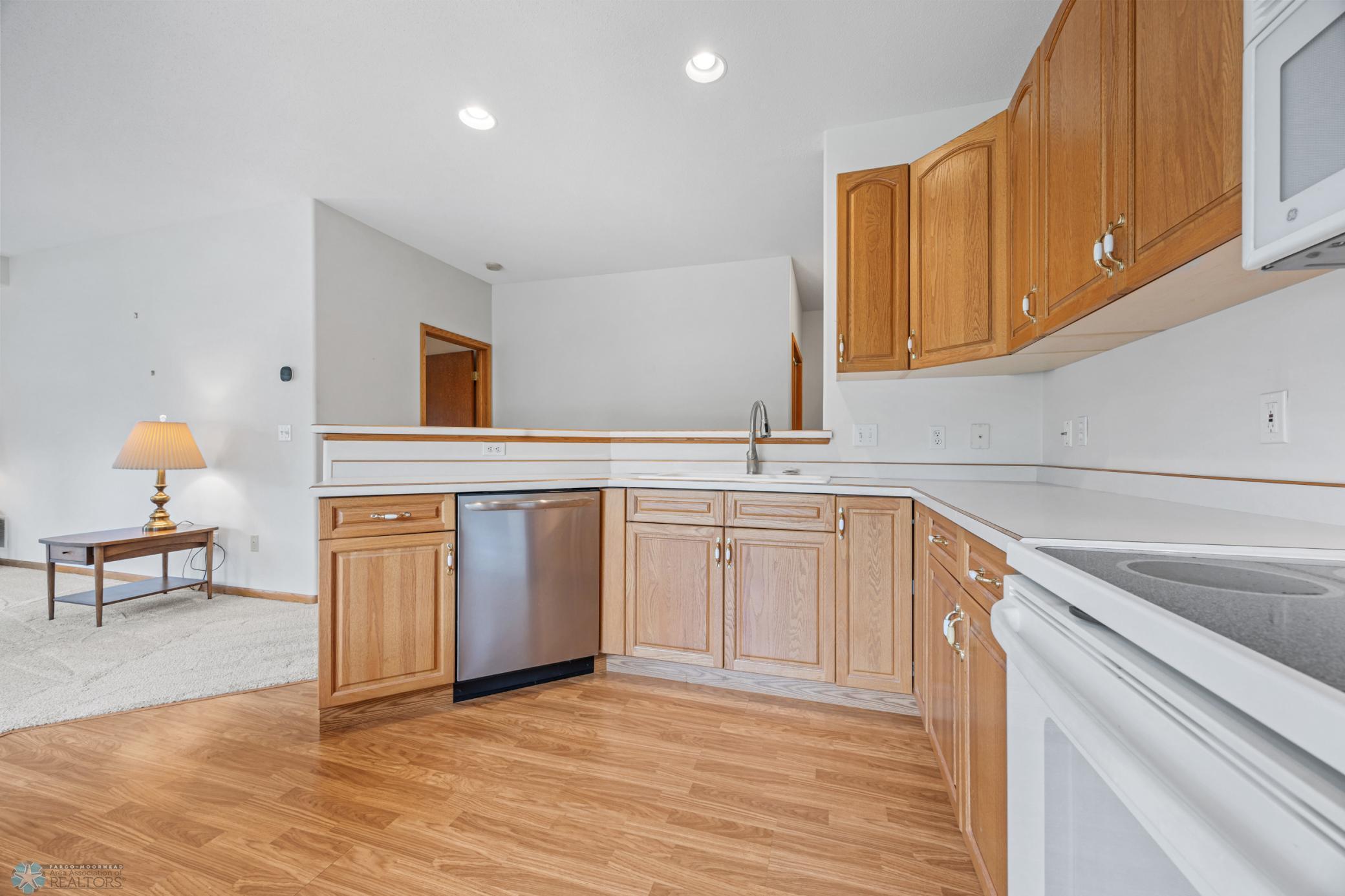 3401 28th Street Southwest, Unit 102 Fargo, ND 58104 - Photo 14 of 29