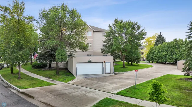 $263,900 | 3401 28th Street Southwest, Unit 102, Fargo, ND 58103