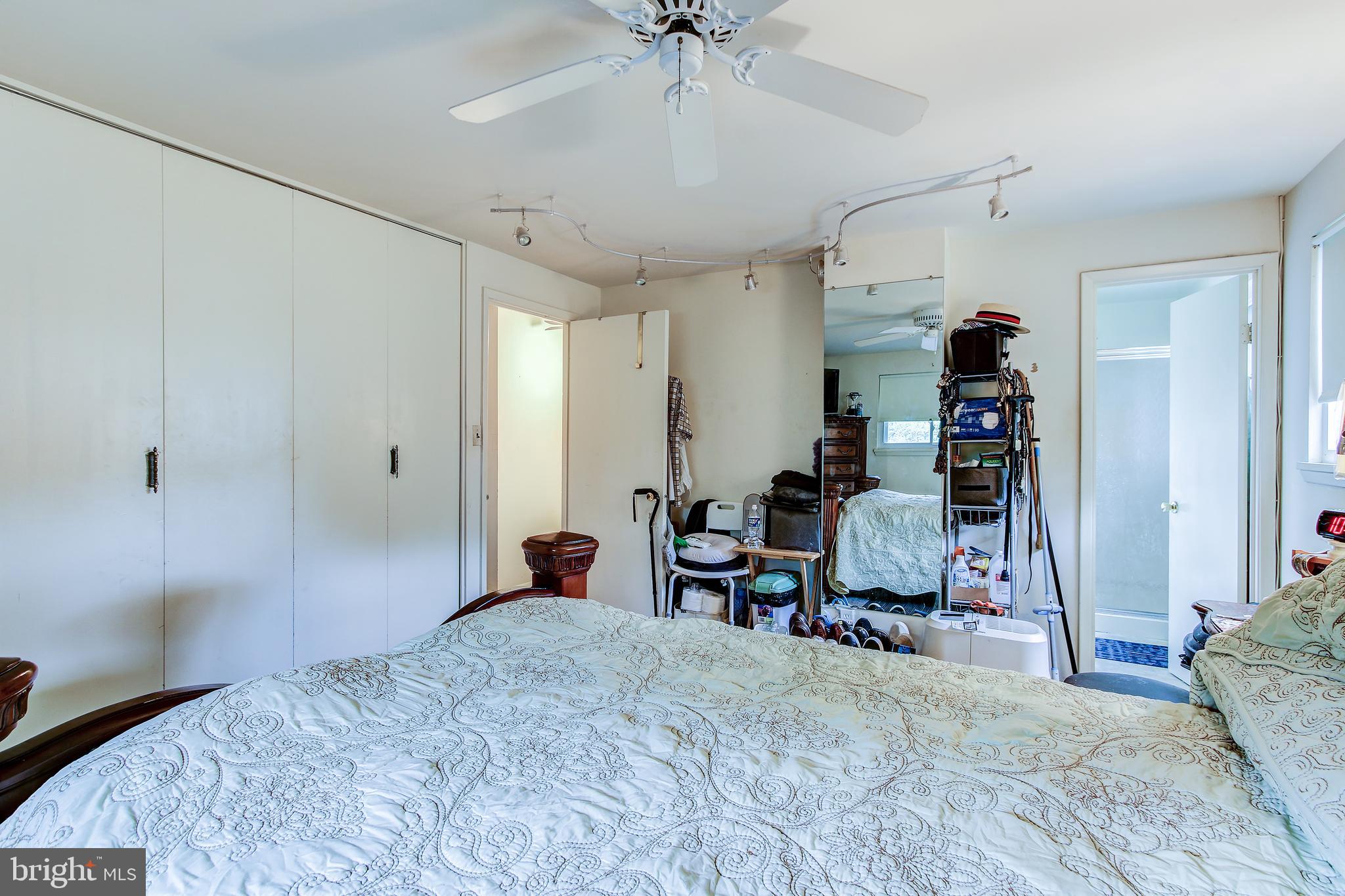 12916 Clarion Road Fort Washington, MD 20744 - Photo 22 of 35 Master bedroom.