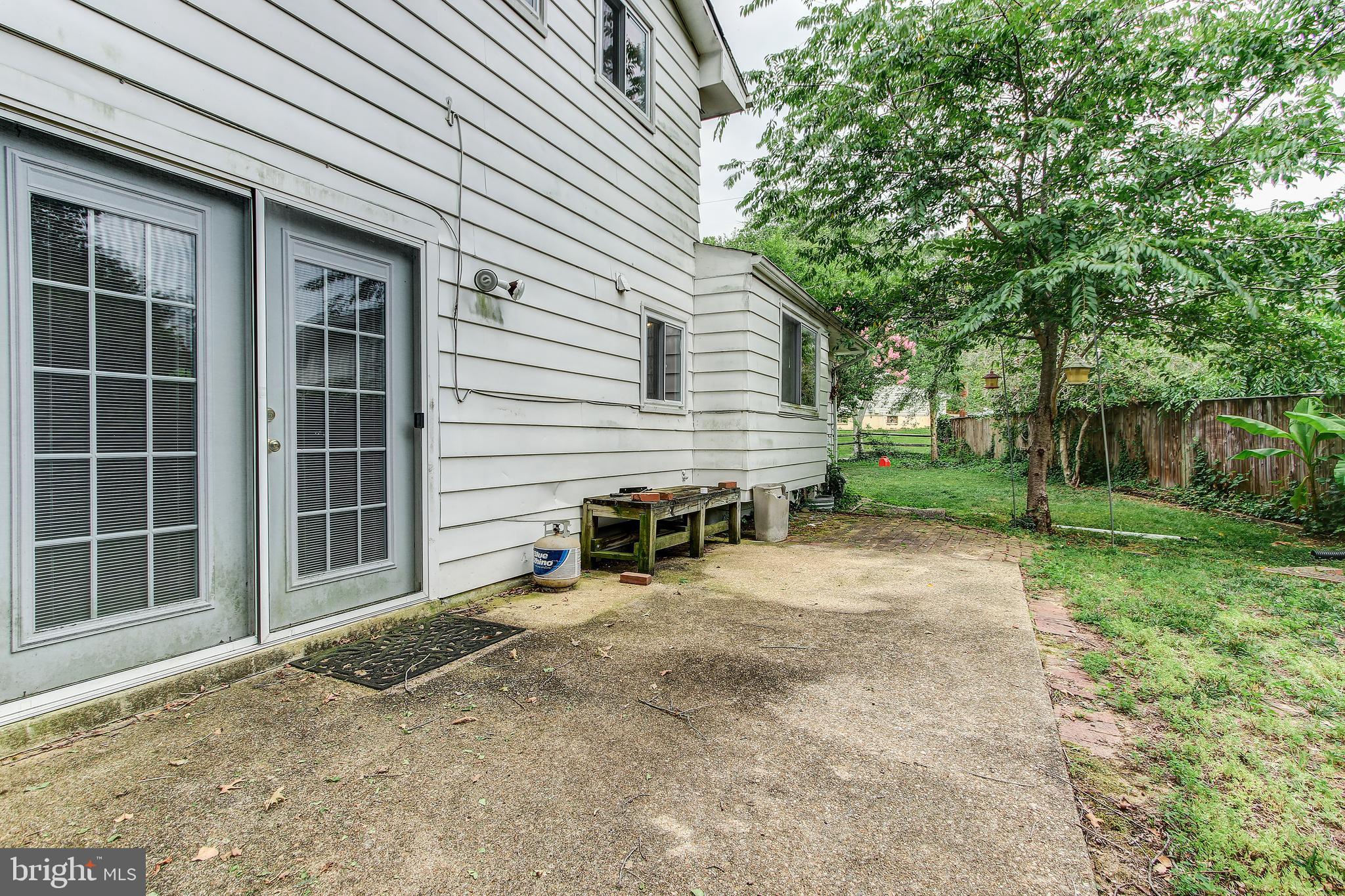 12916 Clarion Road Fort Washington, MD 20744 - Photo 31 of 35 Rear patio.