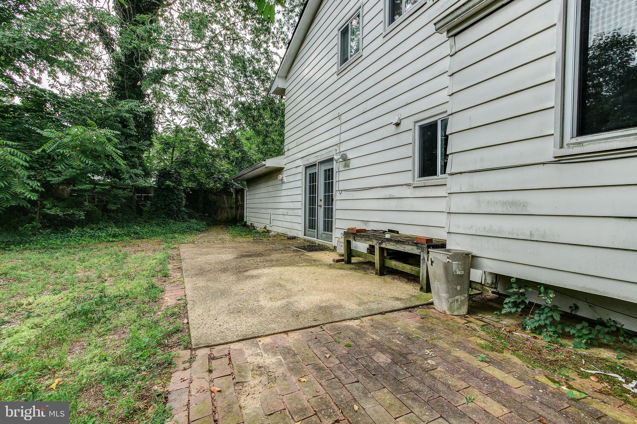 12916 Clarion Road Fort Washington, MD 20744 - Photo 32 of 35 Rear patio.