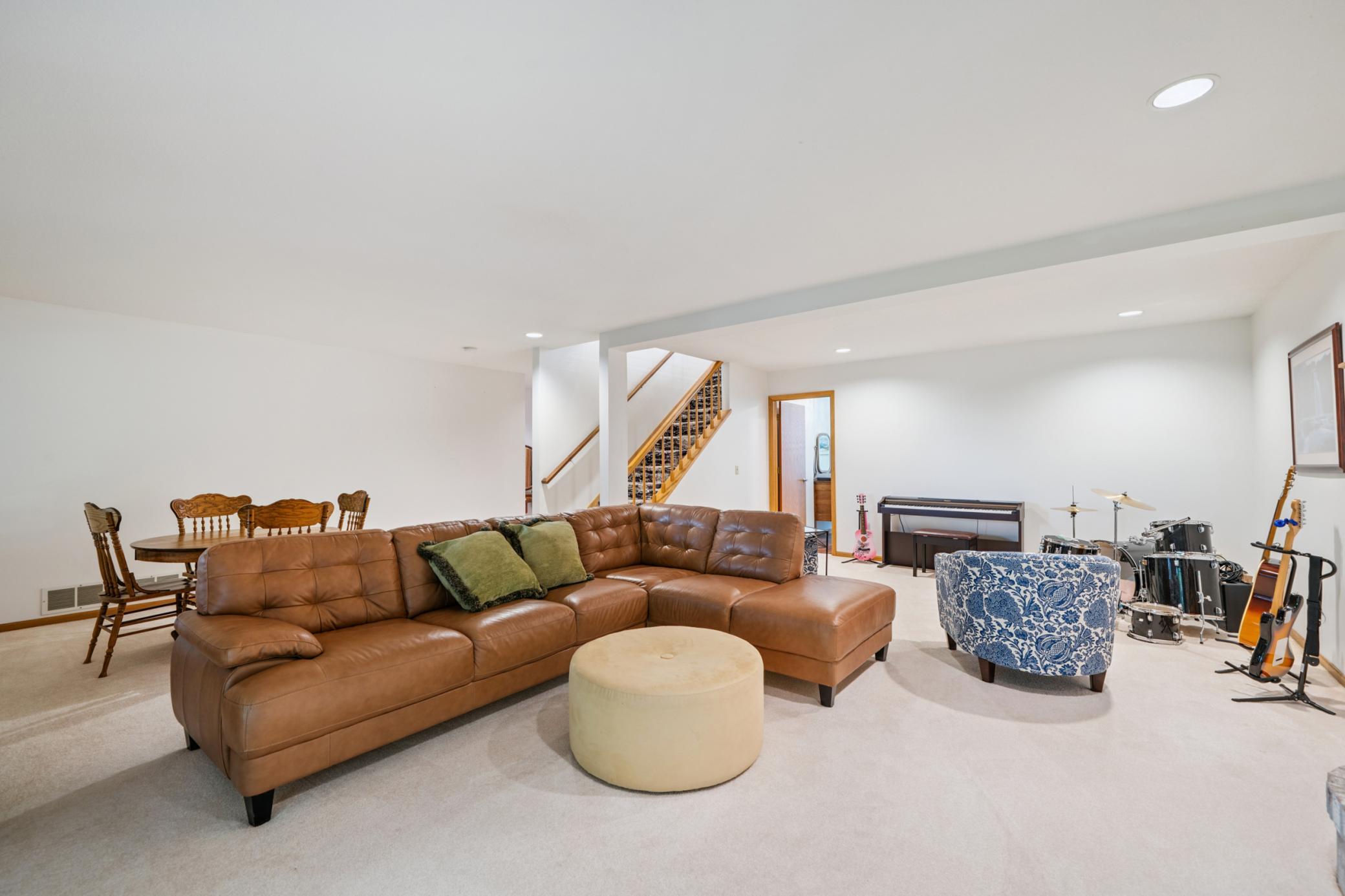 8461 Rice Lake Road Maple Grove, MN 55369 - Photo 20 of 25 Gallery Image 20