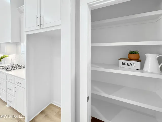 $406,900 | 1018 Kensington Drive, Flowood, MS 39232