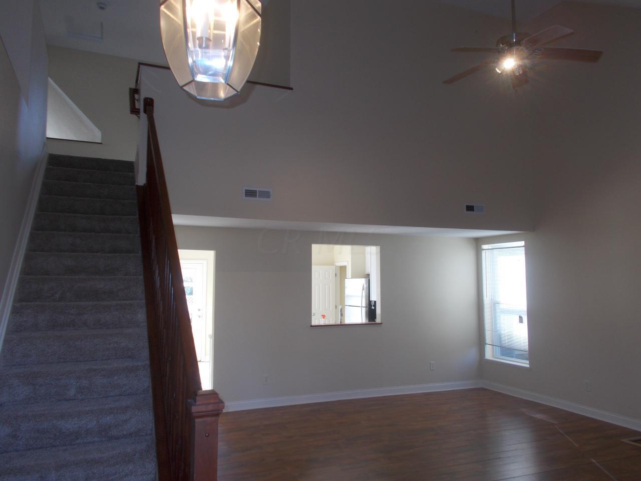 5977 Meehan Road Dublin, OH 43016 - Photo 4 of 64 Gallery Image 4