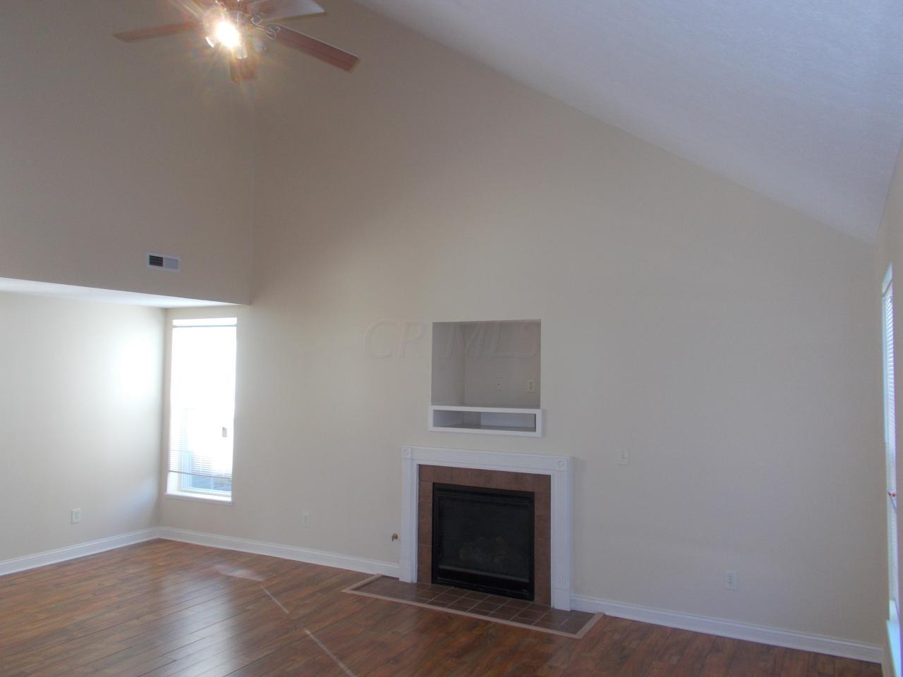 5977 Meehan Road Dublin, OH 43016 - Photo 5 of 64 Gallery Image 5