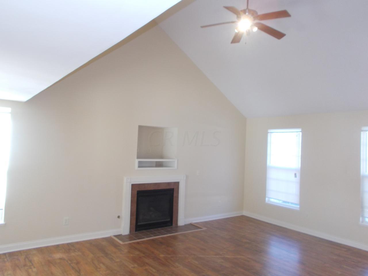 5977 Meehan Road Dublin, OH 43016 - Photo 7 of 64 Gallery Image 7