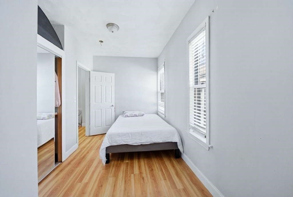8 Gates Street Lowell, MA 01851 - Photo 15 of 37