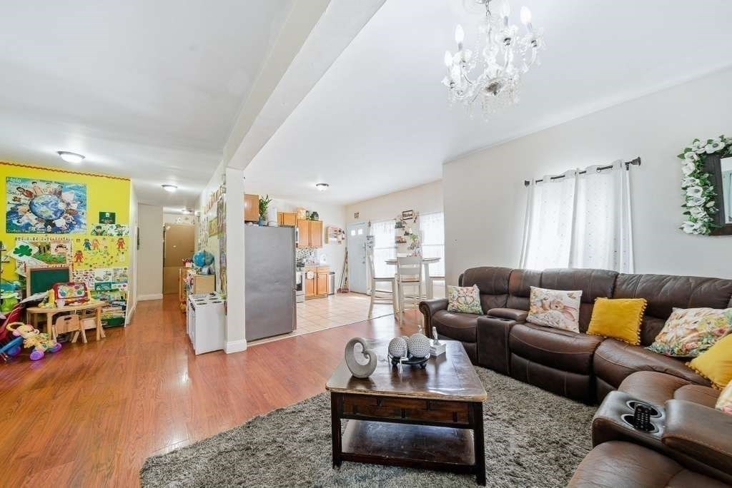 8 Gates Street Lowell, MA 01851 - Photo 19 of 37
