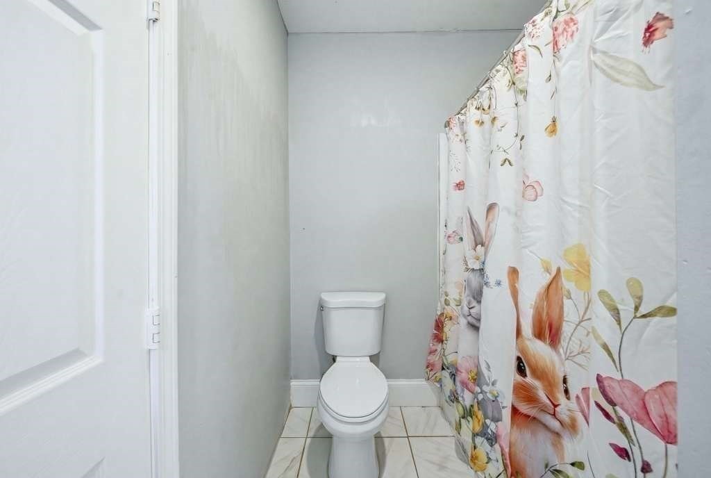 8 Gates Street Lowell, MA 01851 - Photo 25 of 37