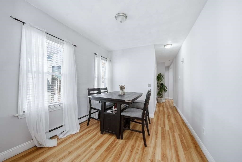 8 Gates Street Lowell, MA 01851 - Photo 7 of 37