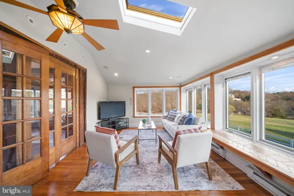 $1,550,000 | 19 Memel Drive, Thornton, PA 19373
